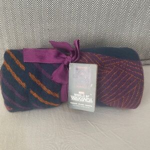 NWT Marvel World of Wakanda Black Panther "Wakanda Foreve" Blanket / Throw